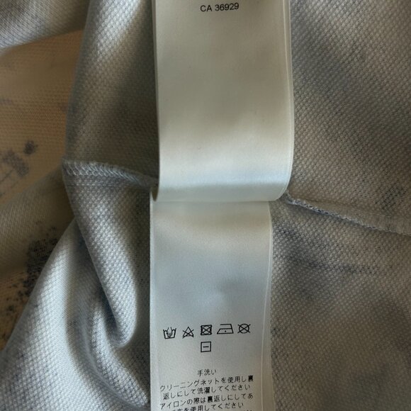 Louis Vuitton White & Blue Monogram Pique T-Shirt - Picture 7 of 9